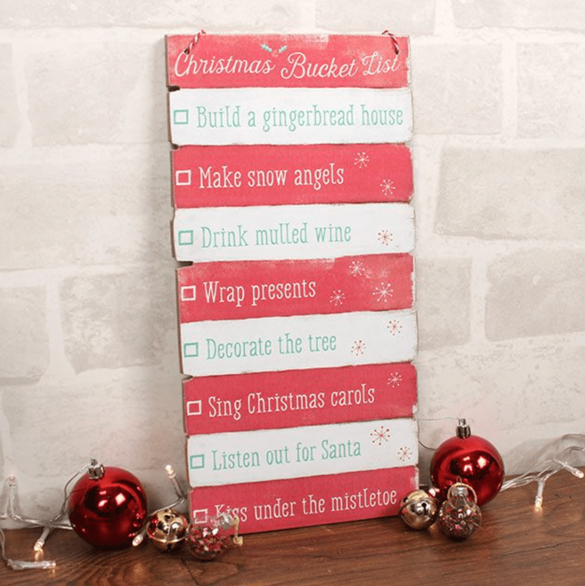 CHRISTMAS BUCKET LIST HANGING SIGN - Birdie Barn